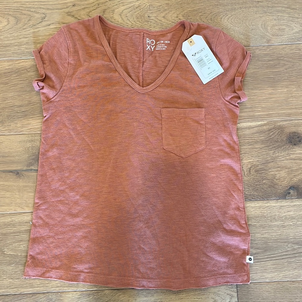 NWT Roxy tshirt